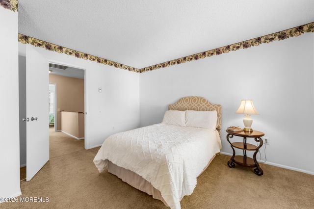 376 Stirling Drive 376A, Monroe, NJ 08831