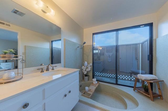 22810 Bravo Place, Salinas, CA 93908