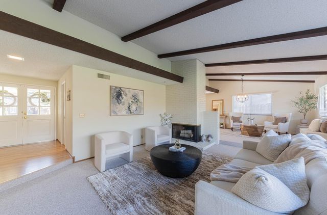 22810 Bravo Place, Salinas, CA 93908