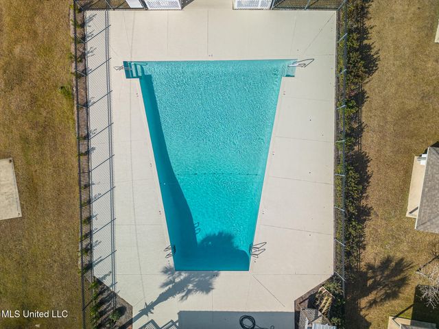 128 Country Club Drive, Pass Christian, MS 39571