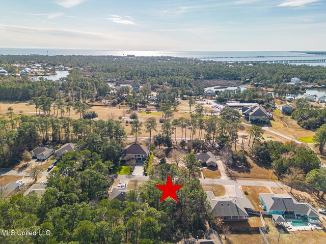 128 Country Club Drive, Pass Christian, MS 39571