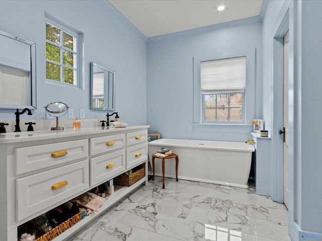 401 S Clinton Street, Athens, AL 35611
