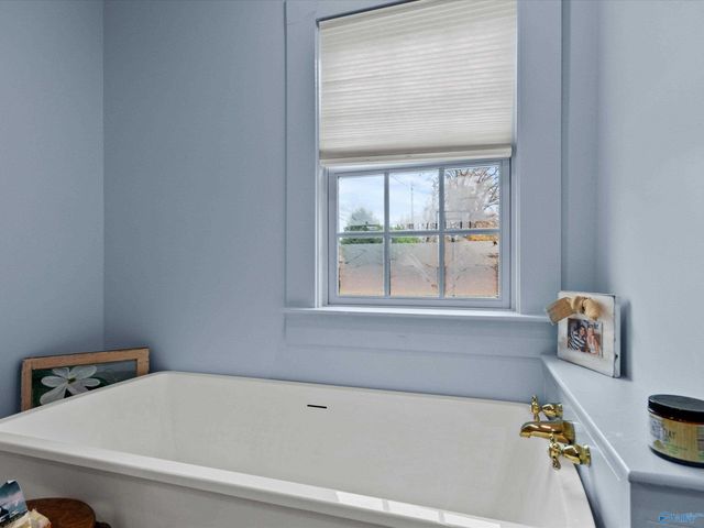 401 S Clinton Street, Athens, AL 35611