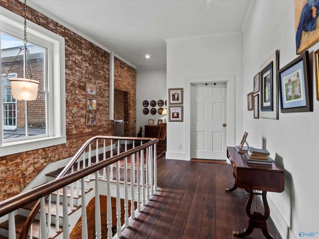 401 S Clinton Street, Athens, AL 35611