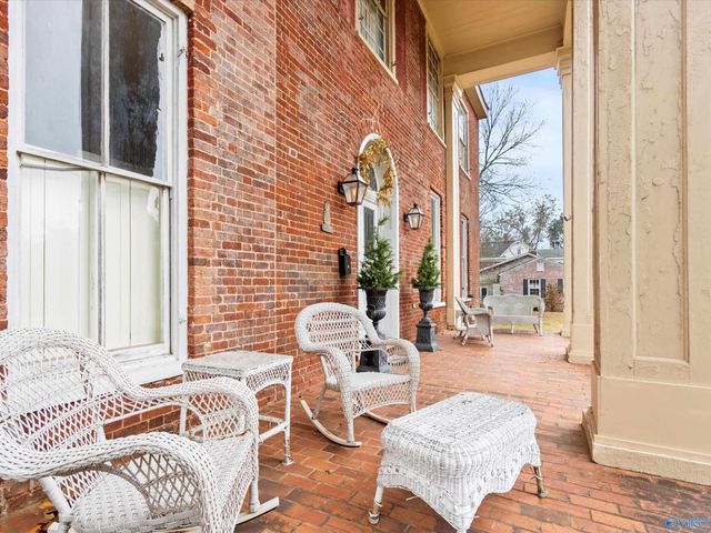 401 S Clinton Street, Athens, AL 35611