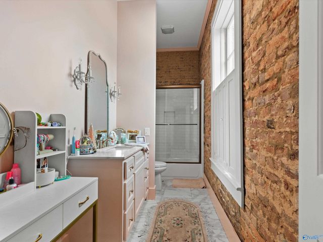 401 S Clinton Street, Athens, AL 35611