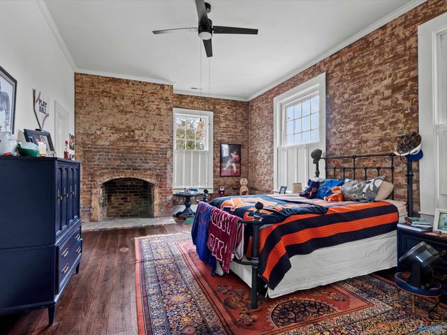 401 S Clinton Street, Athens, AL 35611