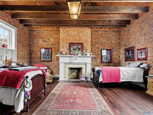 401 S Clinton Street, Athens, AL 35611
