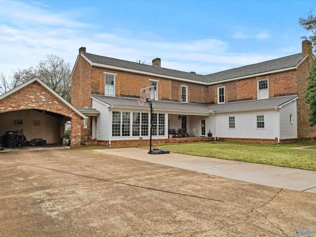 401 S Clinton Street, Athens, AL 35611