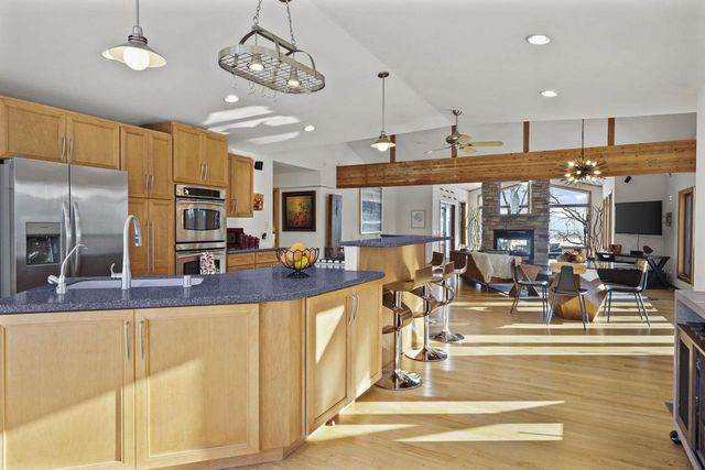 5018 Sunrise Ridge Trail, Middleton, WI 53562