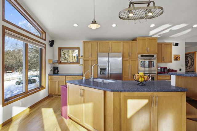 5018 Sunrise Ridge Trail, Middleton, WI 53562