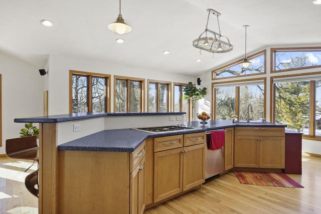 5018 Sunrise Ridge Trail, Middleton, WI 53562