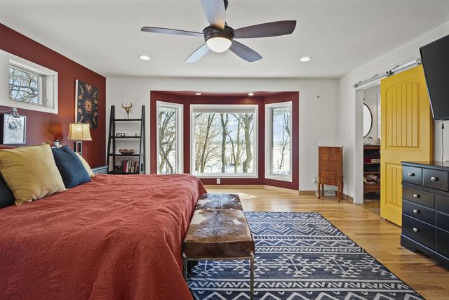 5018 Sunrise Ridge Trail, Middleton, WI 53562