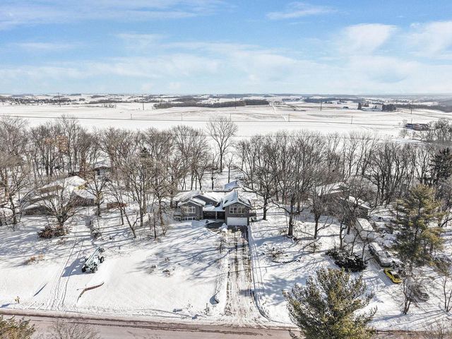 5018 Sunrise Ridge Trail, Middleton, WI 53562