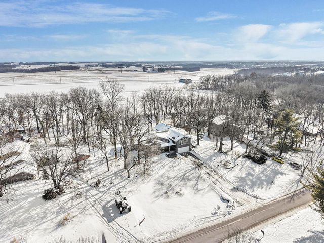 5018 Sunrise Ridge Trail, Middleton, WI 53562