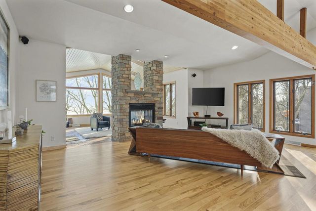 5018 Sunrise Ridge Trail, Middleton, WI 53562