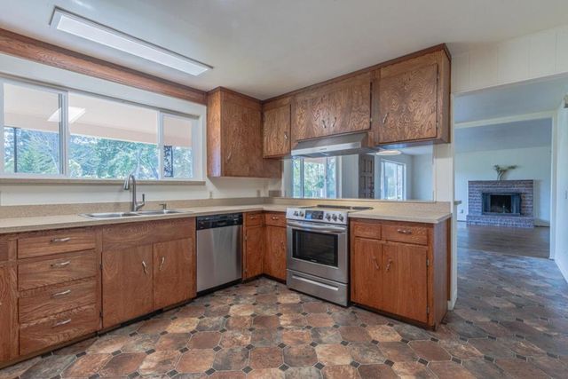 2 Portola Avenue, Monterey, CA 93940