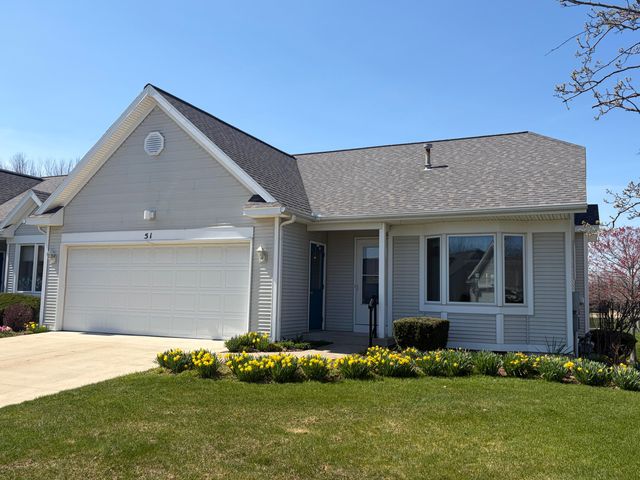 51 Newcastle Drive, Zeeland, MI 49464