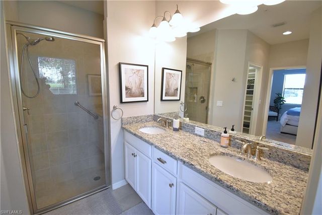 9440 Benvenuto CT 3-101, Naples, FL 34119