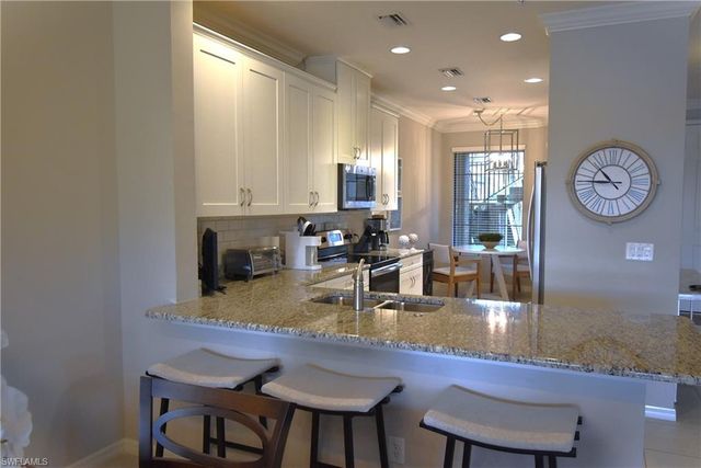 9440 Benvenuto CT 3-101, Naples, FL 34119