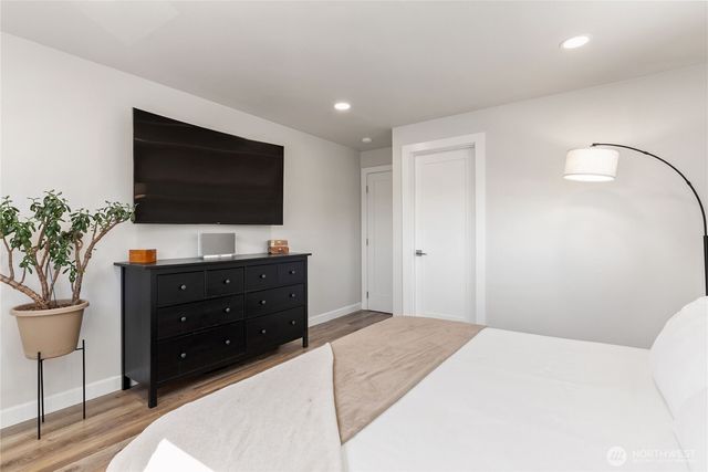 469 Hoquiam Avenue NE, Renton, WA 98059
