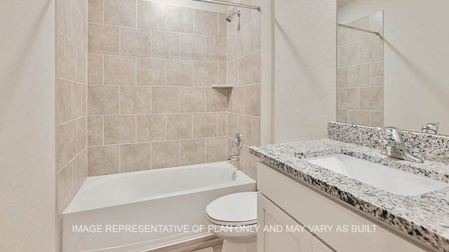 509 Harvest Lake Drive, Snook, TX 77878