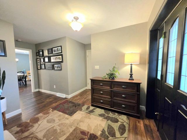 566 Riford ROAD, Neenah, WI 54956