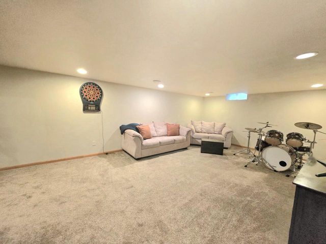 566 Riford ROAD, Neenah, WI 54956