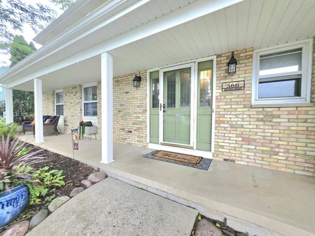 566 Riford ROAD, Neenah, WI 54956