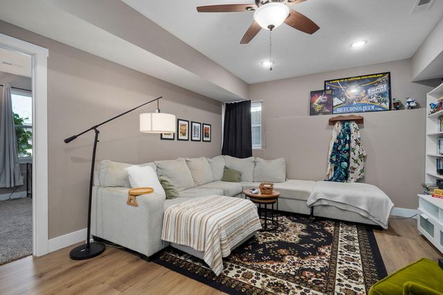 1106 S Swift Avenue, Ozark, MO 65721