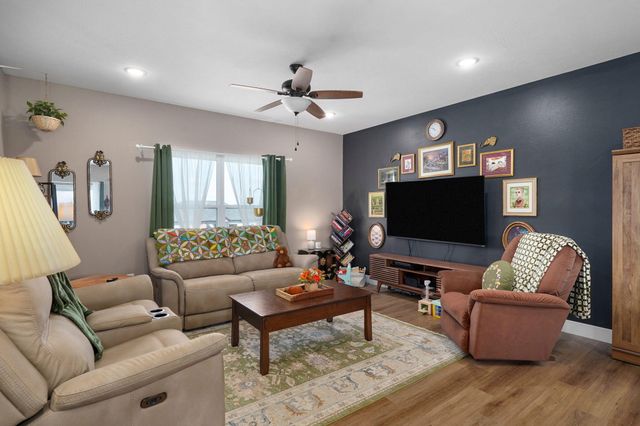 1106 S Swift Avenue, Ozark, MO 65721