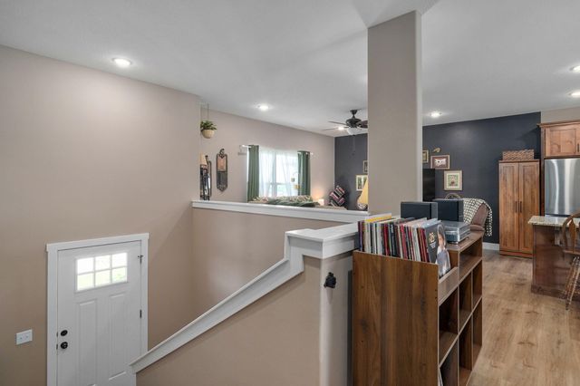 1106 S Swift Avenue, Ozark, MO 65721