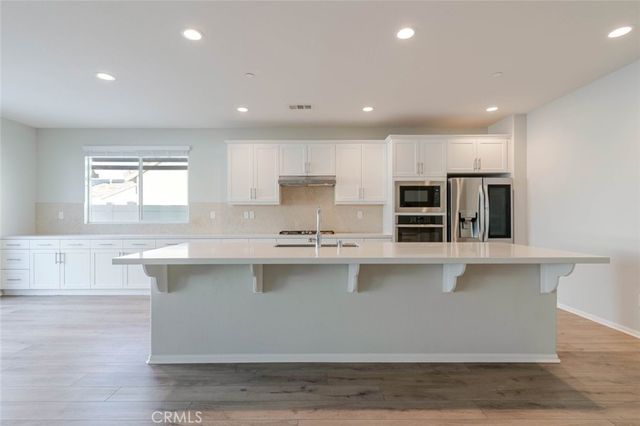 2107 Helconia Court, Palmdale, CA 93551