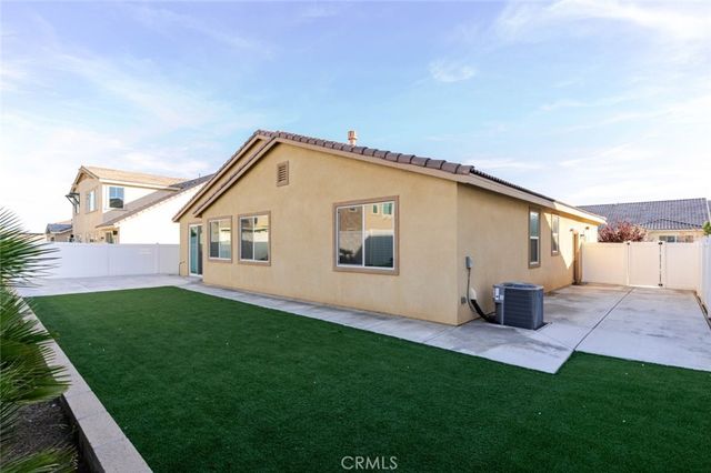2107 Helconia Court, Palmdale, CA 93551