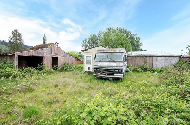 16313 64th Street E, Sumner, WA 98390