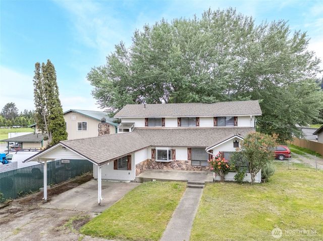 16313 64th Street E, Sumner, WA 98390