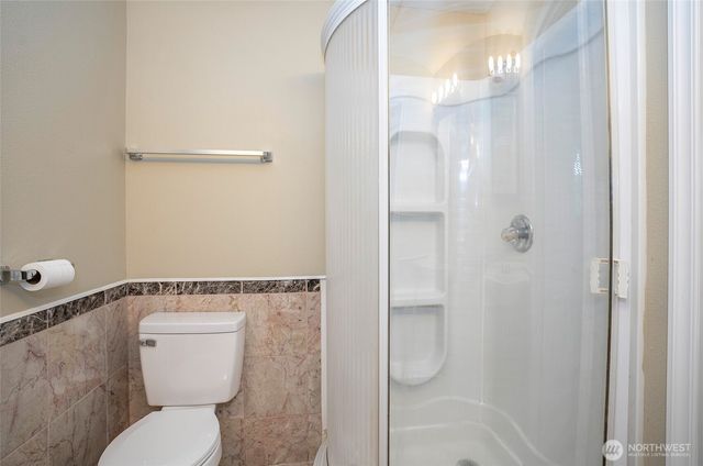 16313 64th Street E, Sumner, WA 98390