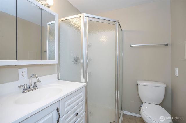 16313 64th Street E, Sumner, WA 98390