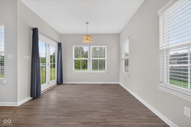 2718 Chalbury Drive, Plainfield, IN 46168