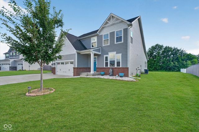 2718 Chalbury Drive, Plainfield, IN 46168