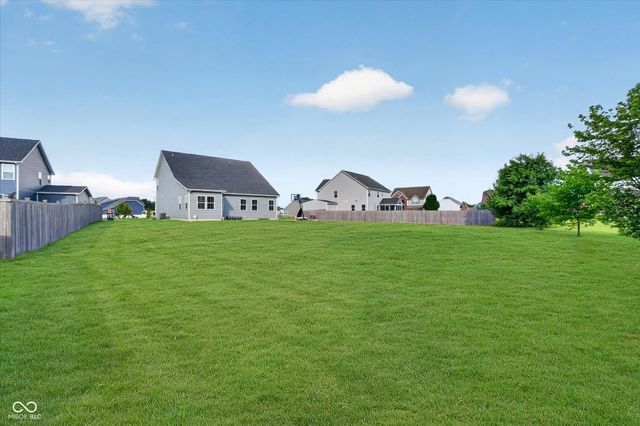 2718 Chalbury Drive, Plainfield, IN 46168