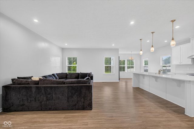 2718 Chalbury Drive, Plainfield, IN 46168