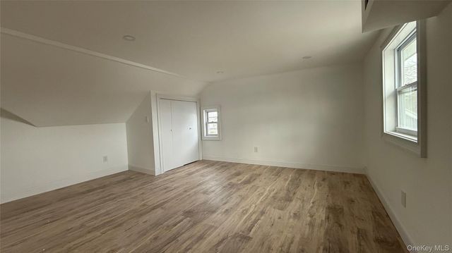 87 Parsons Drive, Hempstead, NY 11550