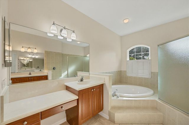 327 PARK TRACE BOULEVARD, Osprey, FL 34229