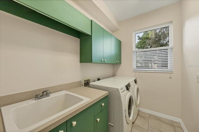 327 PARK TRACE BOULEVARD, Osprey, FL 34229