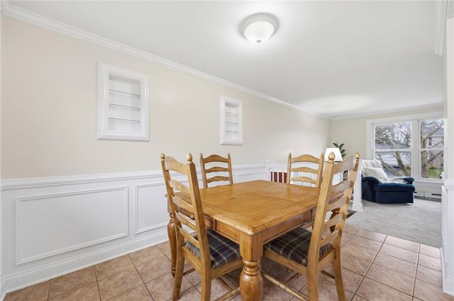 1753 Maplewood Drive, Farmington, NY 14425