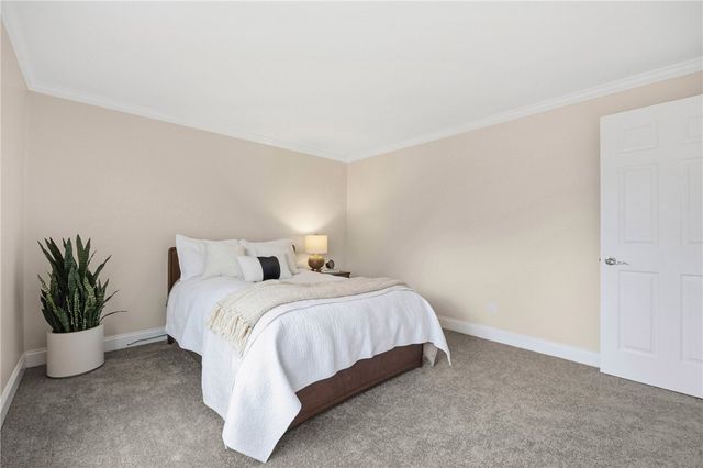 1753 Maplewood Drive, Farmington, NY 14425