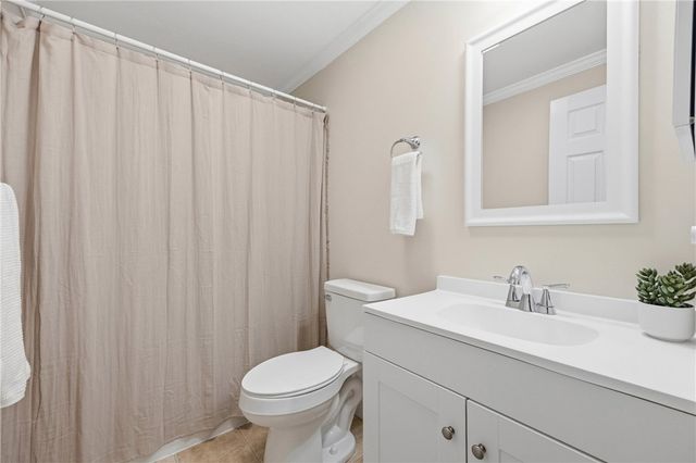 1753 Maplewood Drive, Farmington, NY 14425