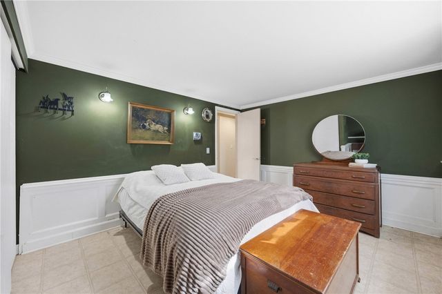 1753 Maplewood Drive, Farmington, NY 14425