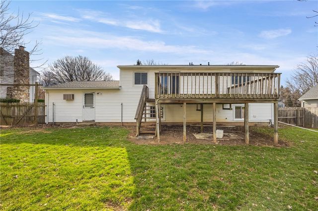 1753 Maplewood Drive, Farmington, NY 14425